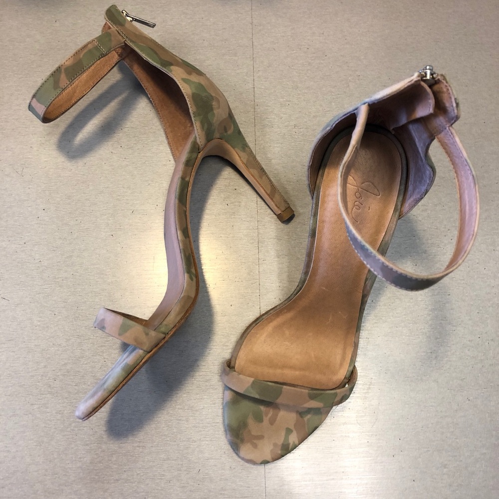 Joie heels